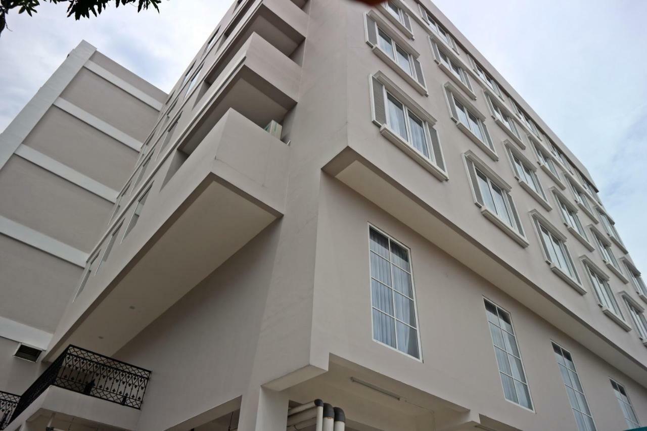 Hotel Shalva Yakarta Exterior foto